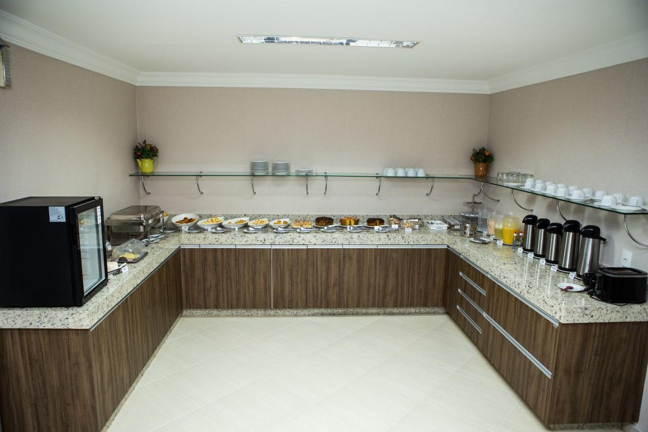 Joao Pinheiro Hotel Avenida المظهر الخارجي الصورة